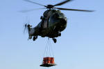O Super Puma transporta a maior quantidade de carga entre todos os helicpteros que disputam a RAAR - Foto: Luciano Porto - luciano@spotter.com.br 