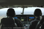 Voando no C-98A Grand Caravan do Esquadro Ona - Foto: Luciano Porto - luciano@spotter.com.br