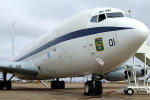 O KC-137 FAB 2401 realiza as atividades de transporte e reabastecimento em voo, além de atuar como aeronave de reserva nas viagens presidenciais - Foto: Equipe SPOTTER