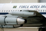 O KC-137 está equipado com casulos para reabastecimento em voo na pontas das asas - Foto: Equipe SPOTTER