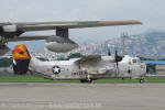 A Base Area do Galeo, no Rio de Janeiro, foi o local escolhido para as operaes de ressuprimento, realizadas com os Grumman C-2A Greyhound - Foto: Carlos H. Moyna - carlos@spotter.com.br