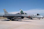 Lockheed Martin F-16DG Fighting Falcon - USAF e Lockheed S-3B Viking - USNAVY