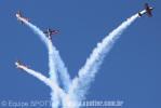 Extra 300L - Escuadrilla de Alta Acrobacia Halcones - Fora Area do Chile - Foto: Equipe SPOTTER