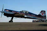 Sukhoi Su-26M2 - Cmte. Csar Albuquerque - Foto: Luciano Porto - luciano@spotter.com.br