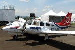 O Embraer EMB-810D Seneca III da Dumon Txi Areo foi uma das primeiras aeronaves a chegar na EAB 2006 - Foto: Equipe SPOTTER