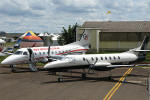 Swearingen / Fairchild Merlin IVC e Embraer EMB-120 Braslia da America Air - Foto: Equipe SPOTTER