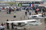 Algumas aeronaves expostas na Expo Aero Brasil 2009 - Foto: Guilherme Wiltgen - guilherme@spotter.com.br