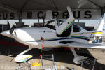 Cirrus SR22 - Foto: Luciano Porto - luciano@spotter.com.br