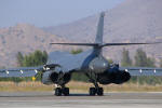 Durante a FIDAE, as apresentaes em vo eram combinadas com as operaes normais do Aeropuerto Arturo Merino Bentez - Foto: Equipe SPOTTER