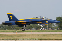 Boeing (McDonnell Douglas) F/A-18D Hornet - Blue Angels - US NAVY - Air Venture 2006 - Oshkosh - WI - USA - 25/07/06 - Luciano Porto - luciano@spotter.com.br