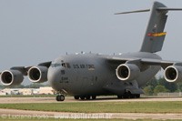 Boeing C-17A Globemaster III - USAF - Air Venture 2006 - Oshkosh - WI - USA - 27/07/06 - Luciano Porto - luciano@spotter.com.br