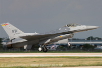 Lockheed Martin F-16C Fighting Falcon - USAF - Air Venture 2006 - Oshkosh - WI - USA - 26/07/06 - Luciano Porto - luciano@spotter.com.br