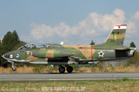 Embraer AT-26 Xavante - FAB - Anpolis - GO - 24/08/06 - Luciano Porto - luciano@spotter.com.br