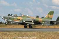 Embraer AT-26 Xavante - FAB - Anpolis - GO - 24/08/06 - Luciano Porto - luciano@spotter.com.br