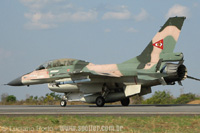 Lockheed Martin F-16B Fighting Falcon - Fora Area da Venezuela - Anpolis - GO - 24/08/06 - Luciano Porto - luciano@spotter.com.br