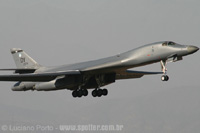 Boeing B-1B Lancer - USAF - FIDAE 2008 - Santiago - Chile - 31/03/08 - Luciano Porto - luciano@spotter.com.br