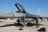 Lockheed Martin F-16C Fighting Falcon - USAF - FIDAE 2008 - Santiago - Chile - 29/03/08 - Luciano Porto - luciano@spotter.com.br