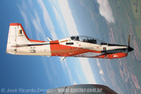 Embraer T-27 Tucano - FAB - Voando na regio de Pirassununga - SP - 10/03/07 - Jos Ricardo Drozdz - jrdrozdz@globo.com