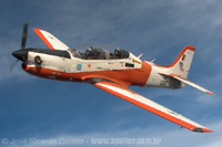 Embraer T-27 Tucano - FAB - Voando na regio de Pirassununga - SP - 31/06/08 - Jos Ricardo Drozdz - jrdrozdz@globo.com