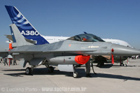 Lockheed Martin F-16AM Fighting Falcon - Fora Area do Chile - FIDAE 2012 - Santiago - Chile - 27/03/12 - Luciano Porto - luciano@spotter.com.br