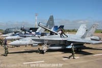 McDonnell Douglas CF-188B e CF-188A Hornet - Fora Area do Canad - Campo Grande - MS - 16/05/12 - Luciano Porto - luciano@spotter.com.br