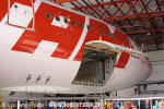 Poro de carga dianteiro do Airbus A330-203 - Foto: Luciano Porto - luciano@spotter.com.br