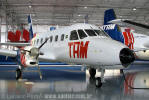 Embraer EMB-110C Bandeirante - TAM - Foto: Luciano Porto - luciano@spotter.com.br