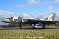 Avro Vulcan B.Mk.2 - Royal Air Force - Base Area de Waddington - Lincolnshire - Inglaterra - 11/03/08 - Ruy Barbosa Sobrinho - ruybs@hotmail.com