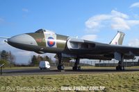 Avro Vulcan B.Mk.2 - Royal Air Force - Base Area de Waddington - Lincolnshire - Inglaterra - 11/03/08 - Ruy Barbosa Sobrinho - ruybs@hotmail.com