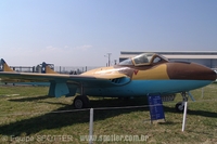 De Havilland Vampire T.Mk.22 da Fora Area do Chile, parte do acervo do Museo Nacional Aeronutico y del Espacio exposto na FIDAE 2006 - Santiago - Chile - 31/03/06 - Equipe SPOTTER