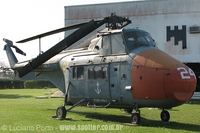 Westland UH-5 Whirlwind - Marinha do Brasil - Museu da Aviao Naval - Base Area Naval de So Pedro da Aldeia - RJ - 16/08/06 - Luciano Porto - luciano@spotter.com.br