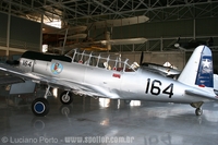 Vultee BT-13A Valiant - Fora Area do Chile - Museo Nacional Aeronutico y del Espacio - Los Cerrillos - Santiago - Chile - 18/04/08 - Luciano Porto - luciano@spotter.com.br