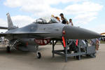 Lockheed Martin F-16C Fighting Falcon - USAF - Foto: Luciano Porto - luciano@spotter.com.br