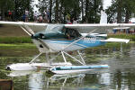 Cessna 180 Skywagon - Foto: Luciano Porto - luciano@spotter.com.br