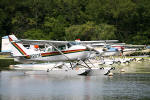 rea de estacionamento da Oshkosh Seaplane Base - Foto: Luciano Porto - luciano@spotter.com.br