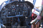 Painel dianteiro do Embraer A-27 Tucano - Foto: Luciano Porto - luciano@spotter.com.br
