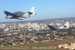 Aps o rasante na BACG, a esquadrilha ganhou altura e seguiu para mais uma passagem sobre a cidade - Foto: Andr Oliveira Duailibi - aodcrew@hotmail.com